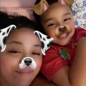 Meet your Posher, Janelle